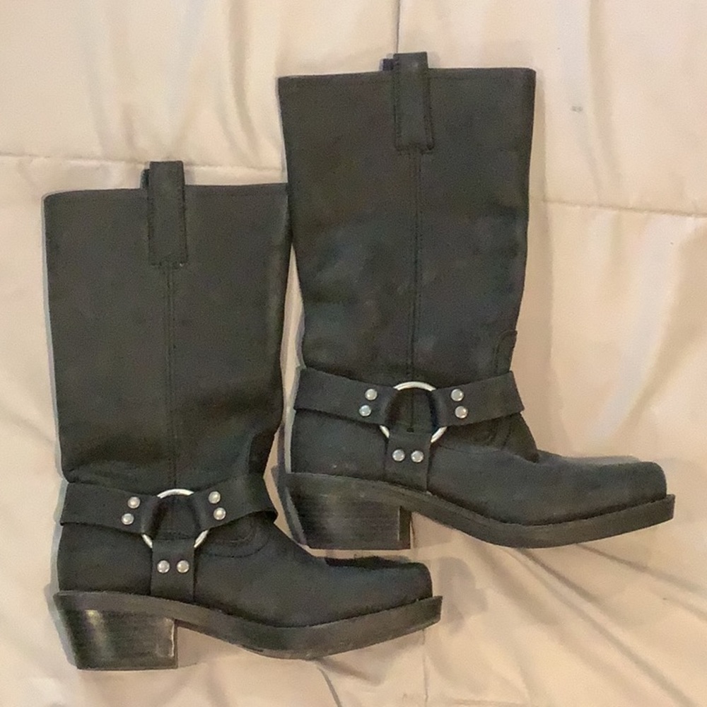 Never Worn! Clean! Black boots size 6